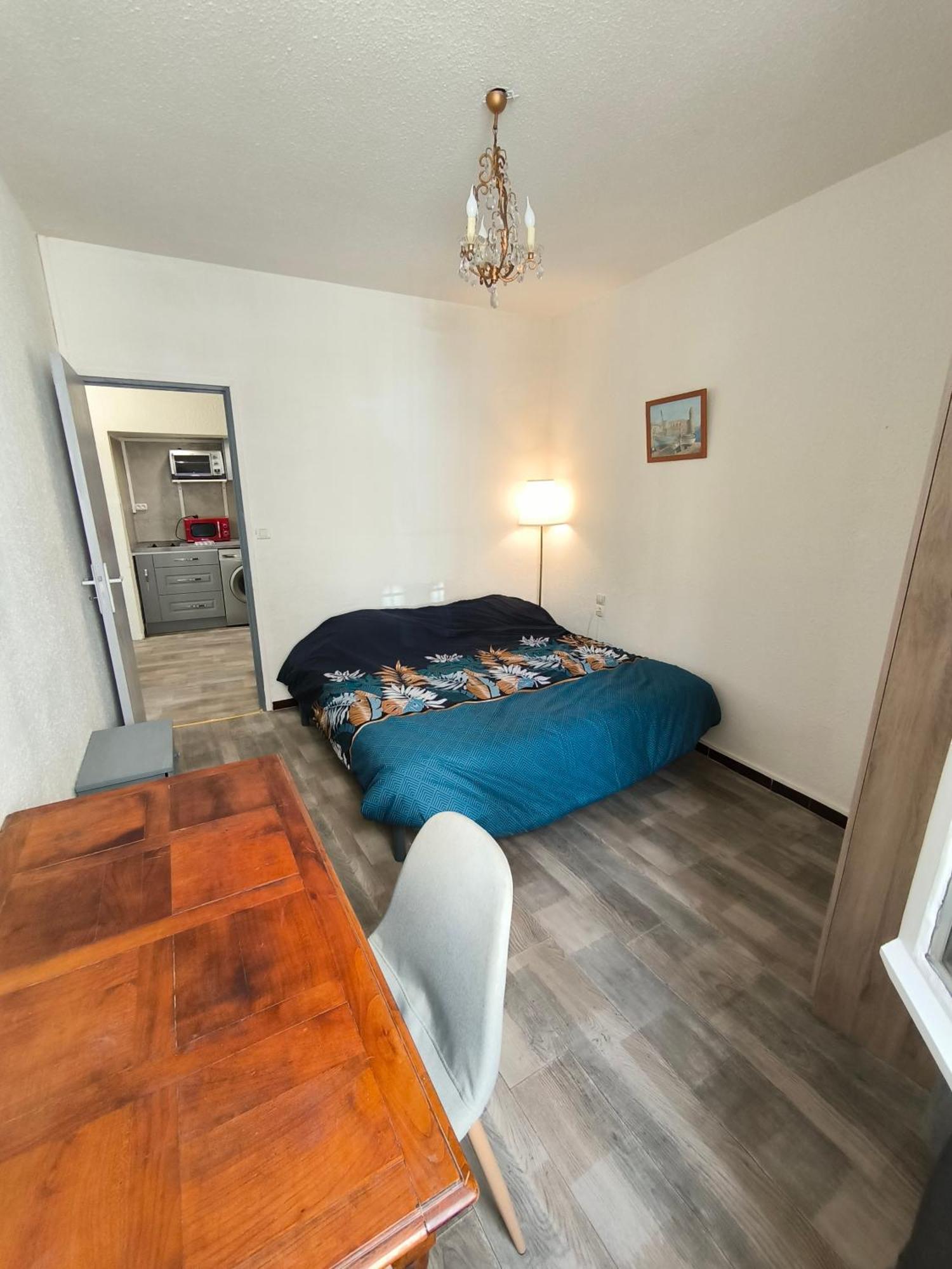 Appartement Chaleureux Dans Le Centre De Béziers Buitenkant foto